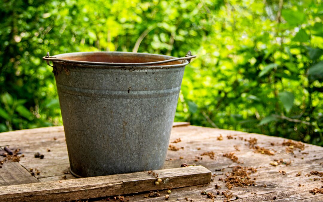 Leadership Bytes-Keeping Your Bucket Full